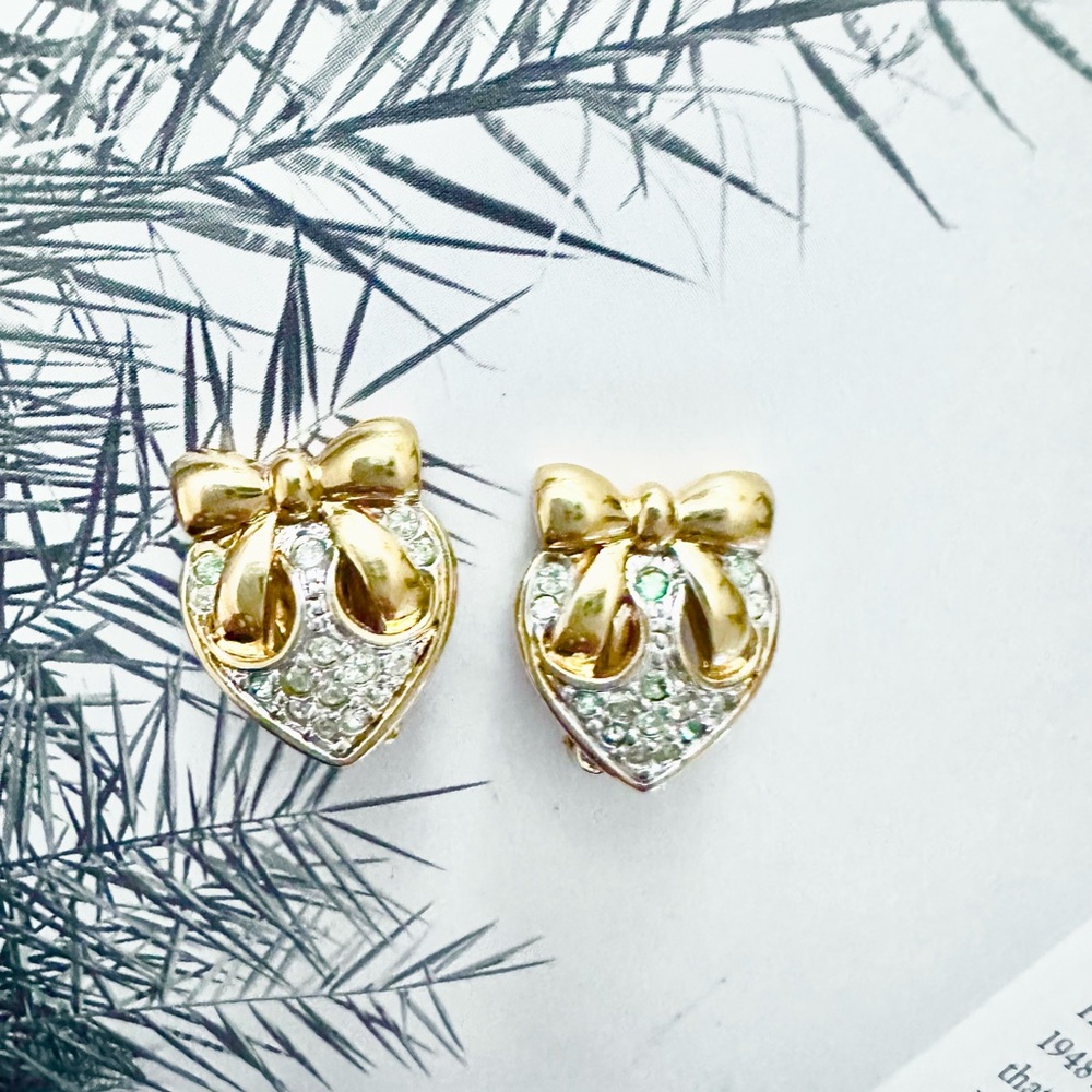 Nina Ricci Gold Bow Heart Earrings